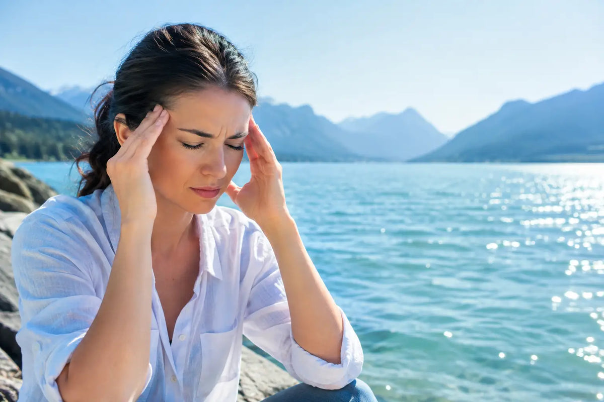Polarized Headache Causes on Bright Water