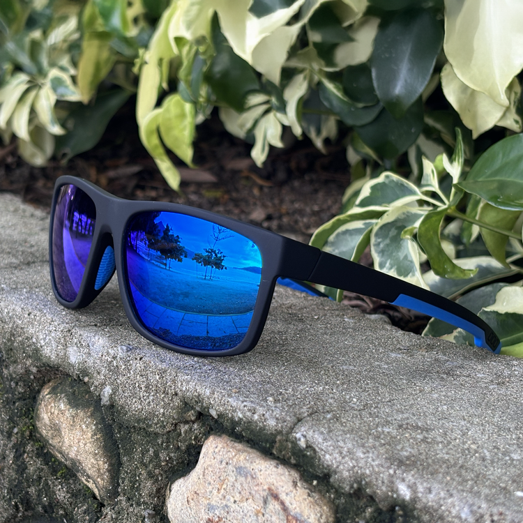 WaveRider Performance Sunglasses - Blue Horizon
